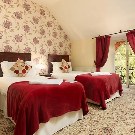 St. Benet's Abbey Bed & Breakfast *