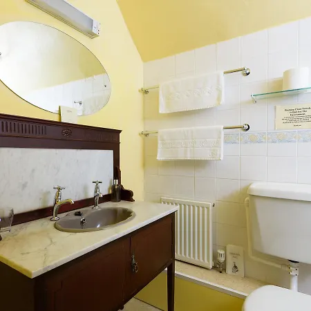 Bed & Breakfast St. Benet's Abbey *